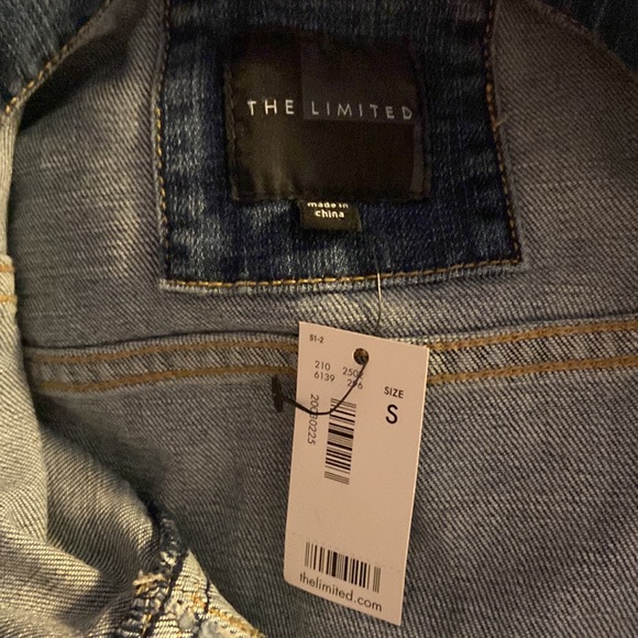 NWT The limited Vest size small - Picture 6 of 6